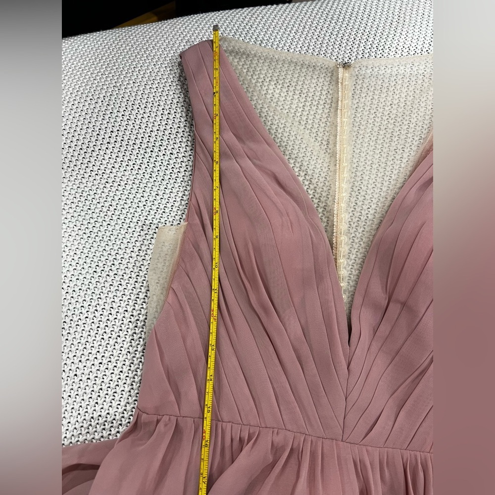 Elegant Mauve Sleeveless Maxi Dress - Picture 14 of 16